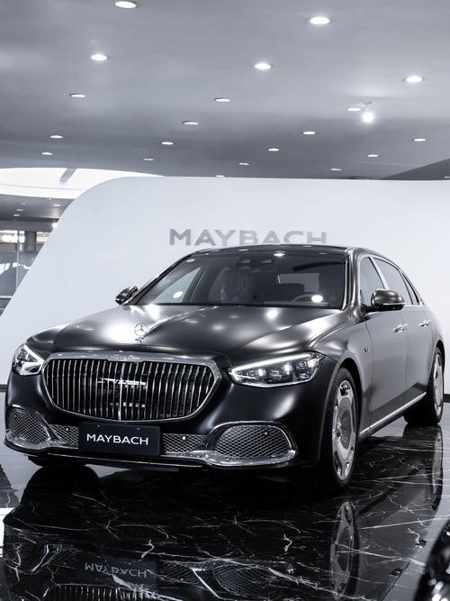 重庆286岚图汽车的售后服务让用户无忧出行，迈巴赫未来的豪华车趋势